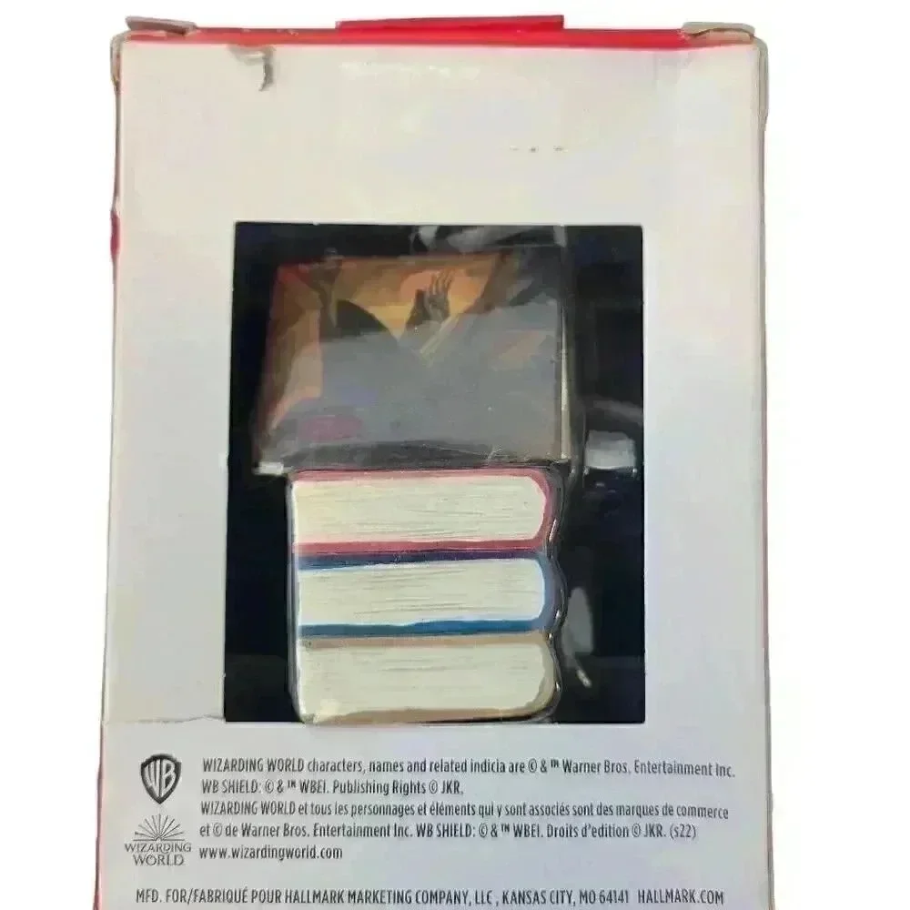 Hallmark Harry Potter Book & Wand Christmas Ornament NEW - Picture 3 of 7